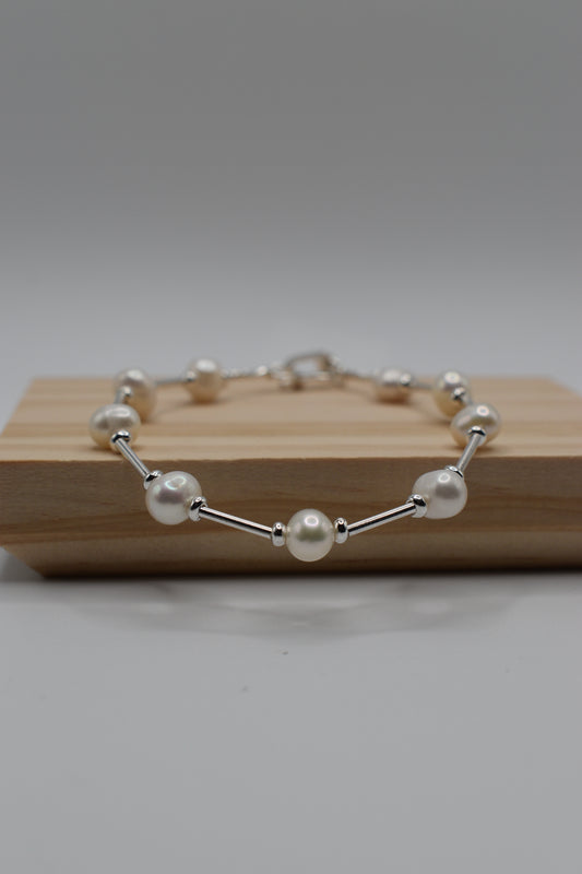 Pilar Pearl Bracelet