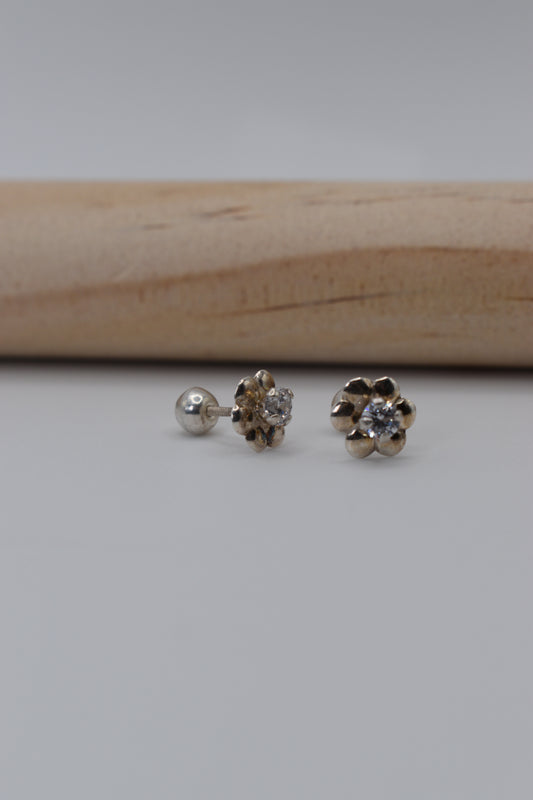 Clara Flower Stud Earring