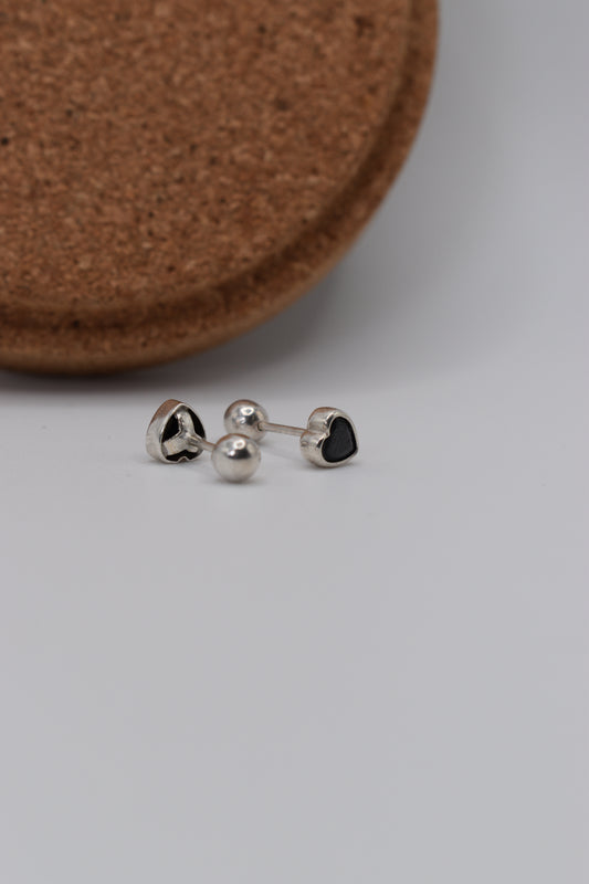 Dark Heart - Stud Earring